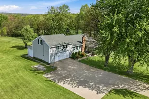 2818 Leesburg-Volant Rd, Springfield Township, PA 16156 - Photo 5