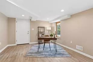 1290 Lakemont Dr, Pittsburgh, PA 15243 - Photo 29