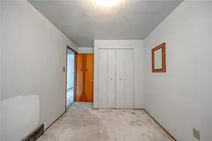 563 Meadowvale Dr, Harmar, PA 15024 - Photo 11