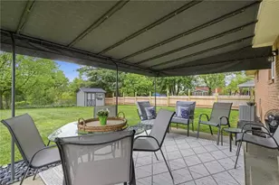 121 Rose Leaf, Scott Township, PA 15220 - Photo 37