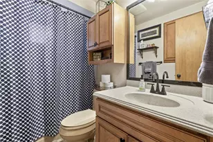 121 Rose Leaf, Scott Township, PA 15220 - Photo 25