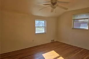 416 Jacobson Dr, Pittsburgh, PA 15227 - Photo 11