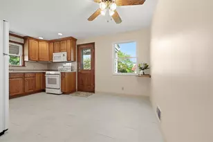 981 Ridge Rd, Bridgeville, PA 15017 - Photo 11