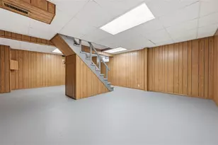 981 Ridge Rd, Bridgeville, PA 15017 - Photo 27