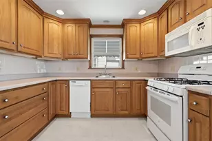 981 Ridge Rd, Bridgeville, PA 15017 - Photo 15