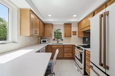 330 Questend Avenue, Pittsburgh, PA 15228 - Photo 11