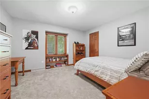 4108 Jasmine Dr, Bethel Park, PA 15102 - Photo 31