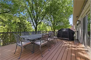 4108 Jasmine Dr, Bethel Park, PA 15102 - Photo 21