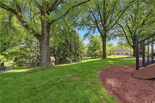 4108 Jasmine Dr, Bethel Park, PA 15102 - Photo 37