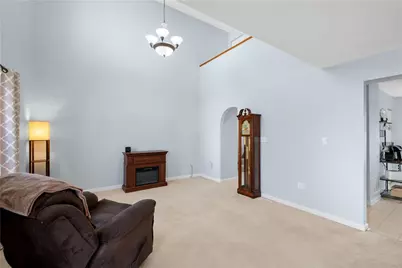 410 Suncrest Dr, Cranberry Township, PA 16066 - Photo 3