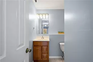 410 Suncrest Dr, Cranberry Township, PA 16066 - Photo 25