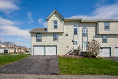 410 Suncrest Dr, Cranberry Township, PA 16066 - Photo 1