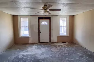 22 State St, Greenville Boro, PA 16125 - Photo 7