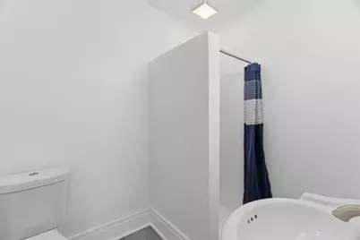 1240 Benton Ave, Pittsburgh, PA 15212 - Photo 15