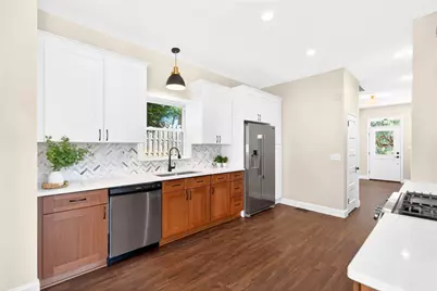 555 Thompson Run Rd, Ross Twp, PA 15237 - Photo 5