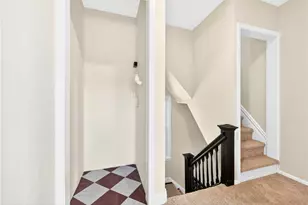 555 Thompson Run Rd, Ross Twp, PA 15237 - Photo 35