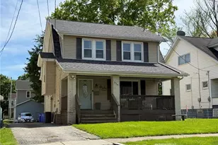 316 E Edgewood Ave, New Castle, PA 16105 - Photo 1
