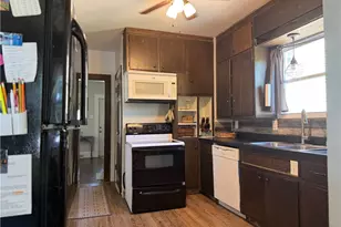 316 E Edgewood Ave, New Castle, PA 16105 - Photo 5