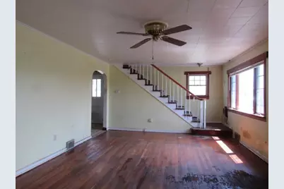 1052 N Eighty Eight Road, Dry Tav-Rices Landing, PA 15357 - Photo 9