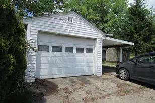 1052 N Eighty Eight Rd, Dry Tav-Rices Landing, PA 15357 - Photo 17