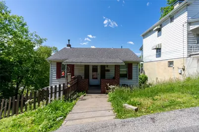 307 N 6th St, Clairton, PA 15025 - Photo 3