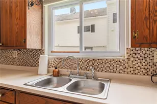 242 Freidel St, Whitaker, PA 15120 - Photo 11