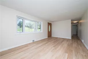 101 Meadow St, Peters Township, PA 15317 - Photo 5