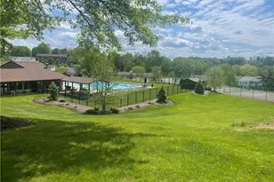 7407 Lafayette Square, Hopewell Township, PA 15001 - Photo 37