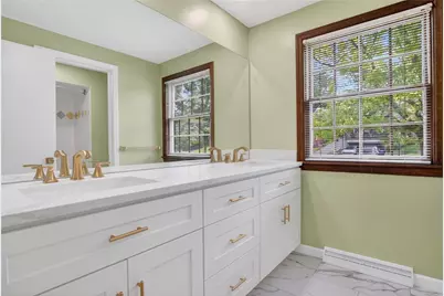 219 Main Entrance Dr, Pittsburgh, PA 15228 - Photo 23