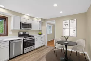 219 Main Entrance Dr, Pittsburgh, PA 15228 - Photo 11