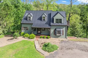 390 4th Ave, Patterson Heights, PA 15010 - Photo 1