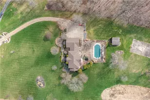 10 Briarwood Ln, Wilmington Township, PA 16142 - Photo 45