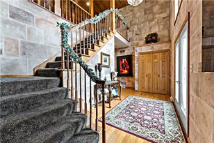 10 Briarwood Ln, Wilmington Township, PA 16142 - Photo 3