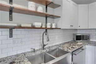 701 Old Zelienople Rd, Ellwood City, PA 16117 - Photo 19