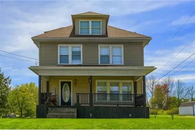 701 Old Zelienople Rd, Ellwood City, PA 16117 - Photo 1