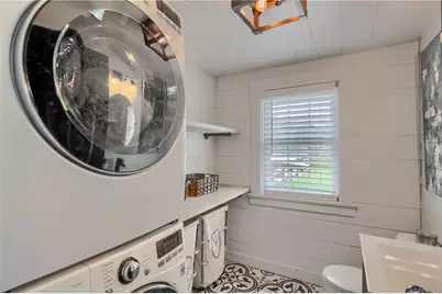 701 Old Zelienople Rd, Ellwood City, PA 16117 - Photo 21