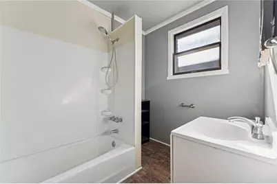 1250 Blackadore Ave, Pittsburgh, PA 15221 - Photo 15