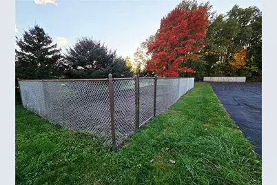159 Todd Ave, Hermitage, PA 16148 - Photo 11