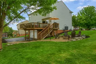1871 Pioneer Dr, Pittsburgh, PA 15143 - Photo 47