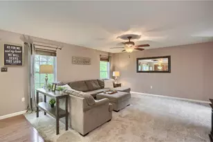 1871 Pioneer Dr, Pittsburgh, PA 15143 - Photo 15