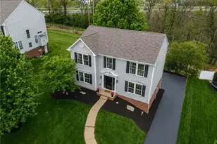 1871 Pioneer Dr, Pittsburgh, PA 15143 - Photo 3