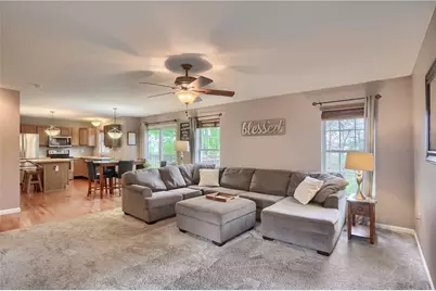 1871 Pioneer Dr, Pittsburgh, PA 15143 - Photo 17