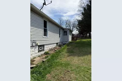 1015 Cascade Rd, Monaca, PA 15061 - Photo 5
