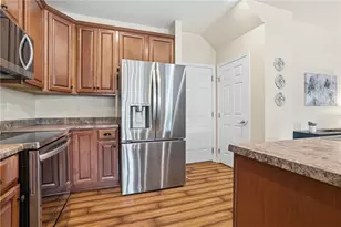 205 Broadstone Dr, Adams Township, PA 16046 - Photo 15