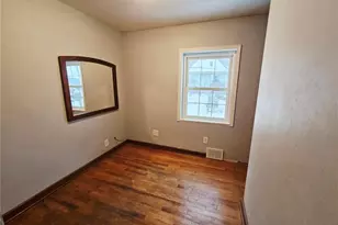 409 Mendelssohn Ave, Clairton, PA 15025 - Photo 13