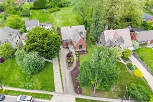 331 Jefferson Dr, Pittsburgh, PA 15228 - Photo 37