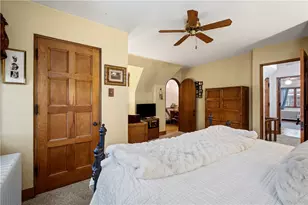 331 Jefferson Dr, Pittsburgh, PA 15228 - Photo 25