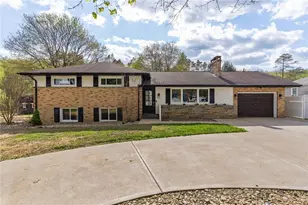 332 W Slippery Rock St, Donegal Township, PA 16025 - Photo 1