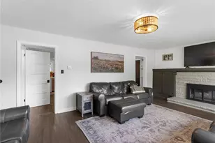 332 W Slippery Rock St, Donegal, PA 16025 - Photo 7