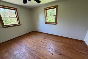 3079 Mt Troy Rd, Pittsburgh, PA 15212 - Photo 9